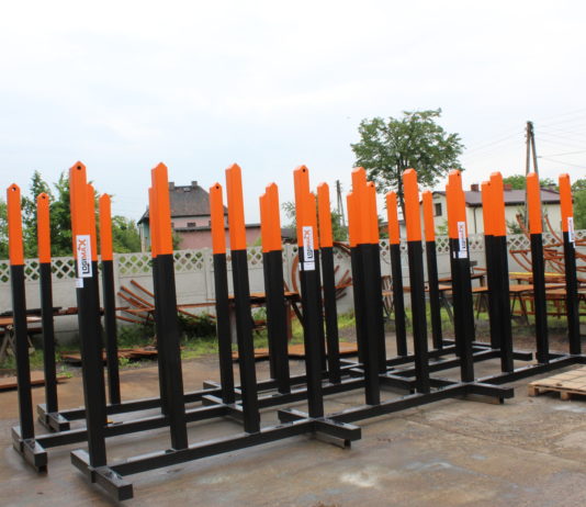 Magazyn stali – składowania stali w kręgach i arkuszy blach