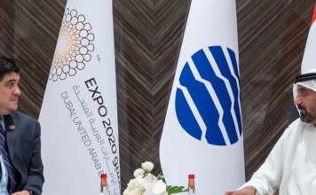 Spotkanie przedstawicieli linii Emirates z prezydentem Kostaryki podczas Expo 2020