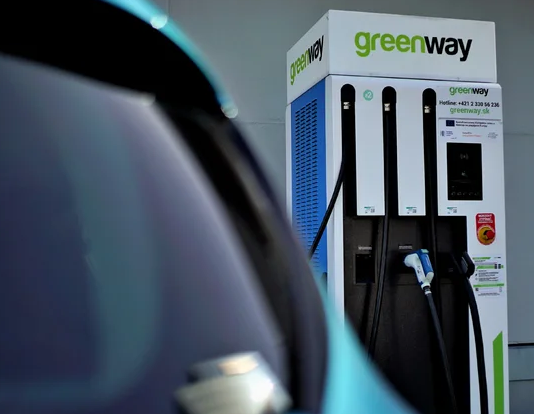 Od stycznia uproszczony cennik ładowania w sieci GreenWay
